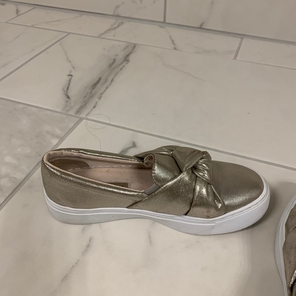 Zara shoes - Picture 2 of 3